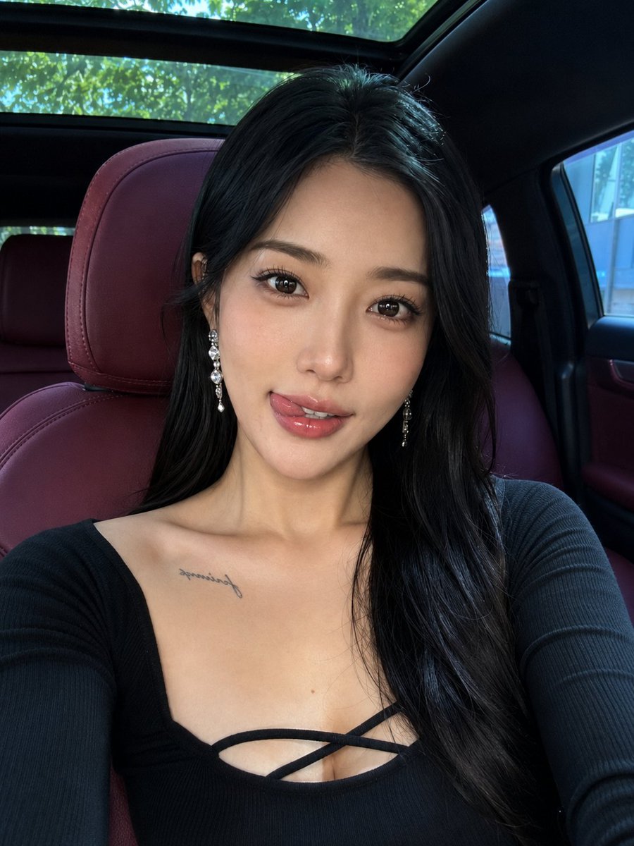 Beautiful Wife Selfie with Wife Vibe